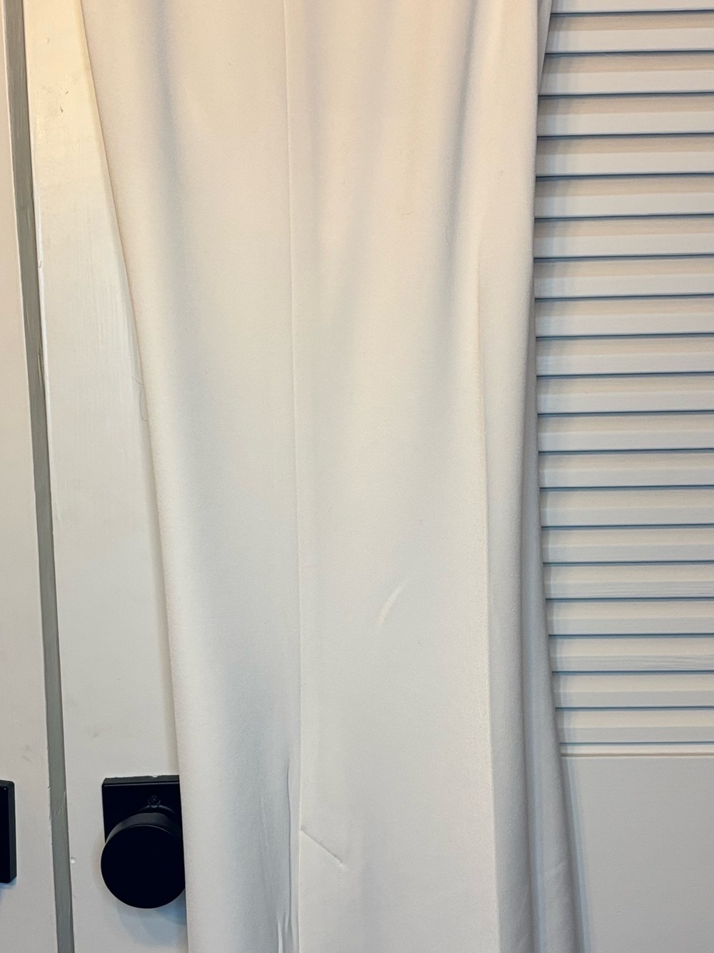 White House Black Market White Flare Dress Pants size 2
